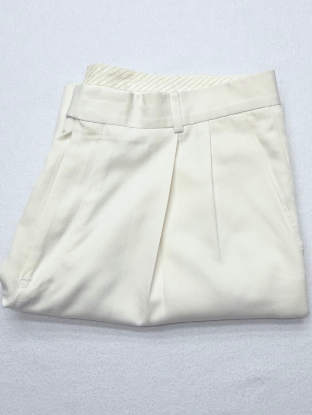 Ballin Relax Pleated Shorts Men’s 34 Ivory Made in Canada Vintage Y2K Classic Fi
